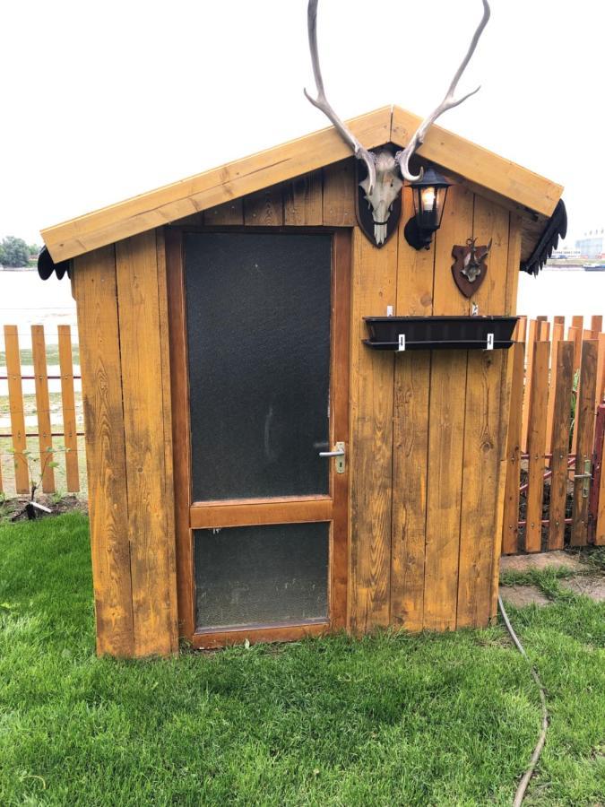 Hero 4 Sterne Ferienhaus Baja Exteriör bild