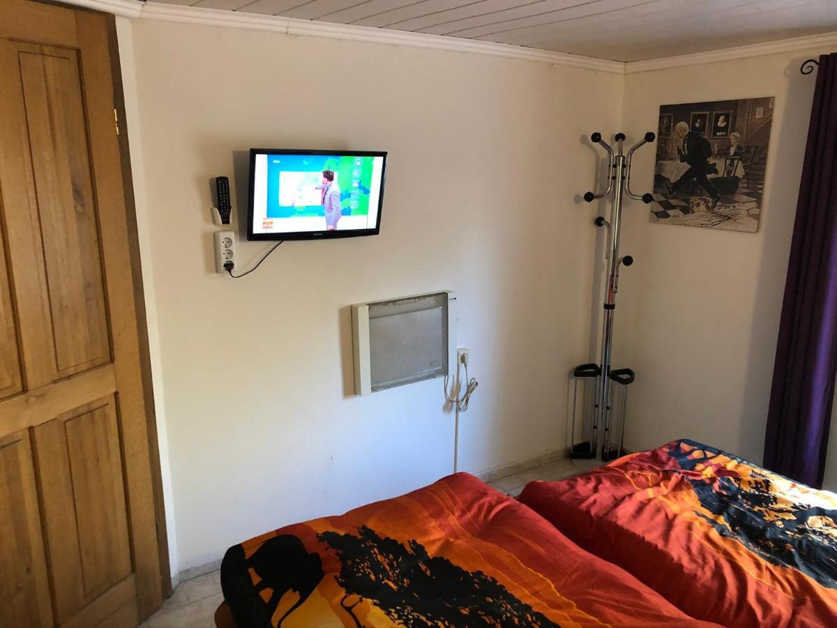 Hero 4 Sterne Ferienhaus Baja Exteriör bild
