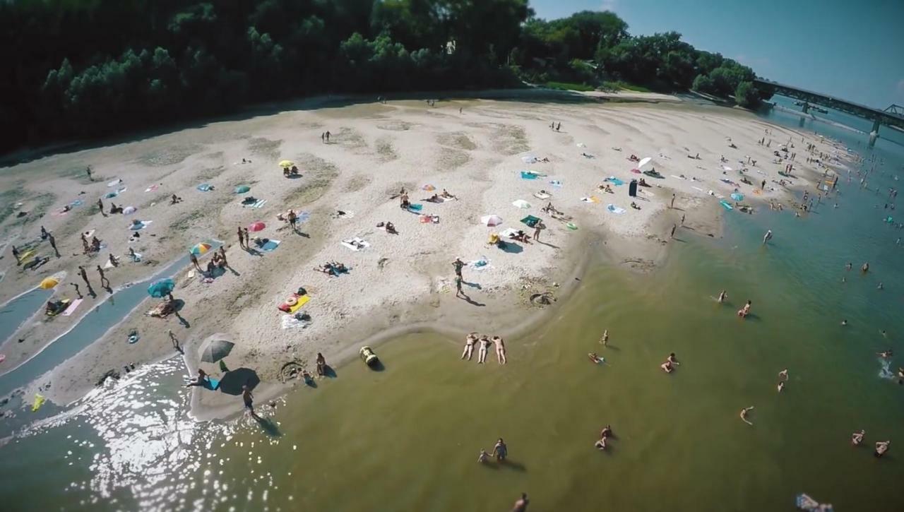 Hero 4 Sterne Ferienhaus Baja Exteriör bild